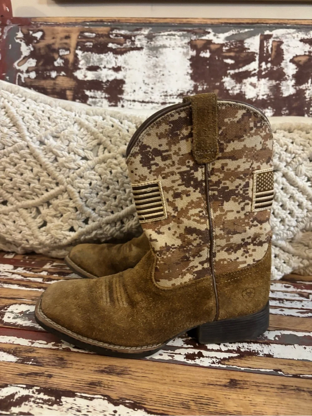 Ariat Kids Brown/Tan Western Cowboy Boots - Desert Camo Accent